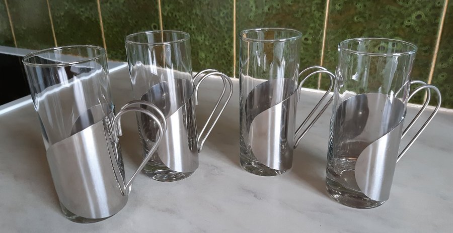 4 Irish cooffe glas med metallhandtag "Dorre"