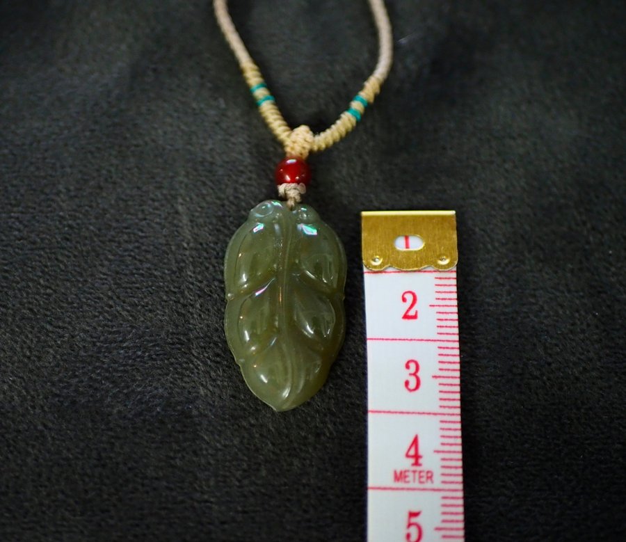 Bladformat halsband av Hetian jade Nephrite smycke