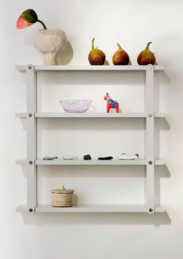 Hylla från HAY BACHECA SHELF