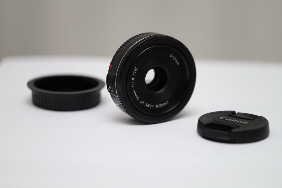 Canon EF 40mm f/2.8