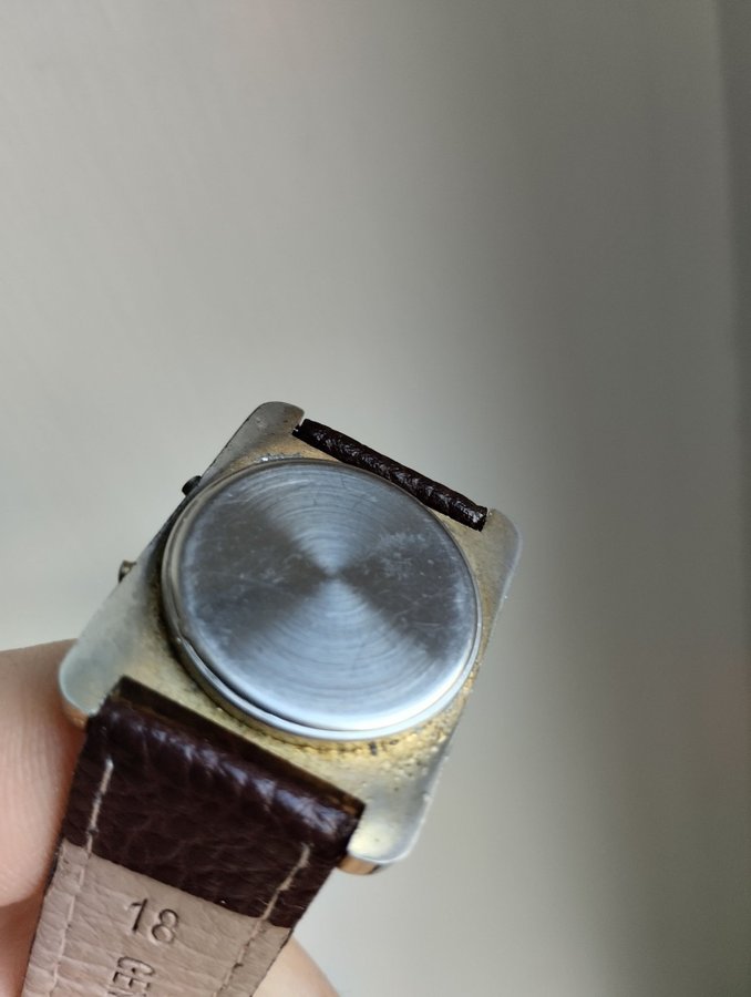 ROAMER LCD QUARTZ