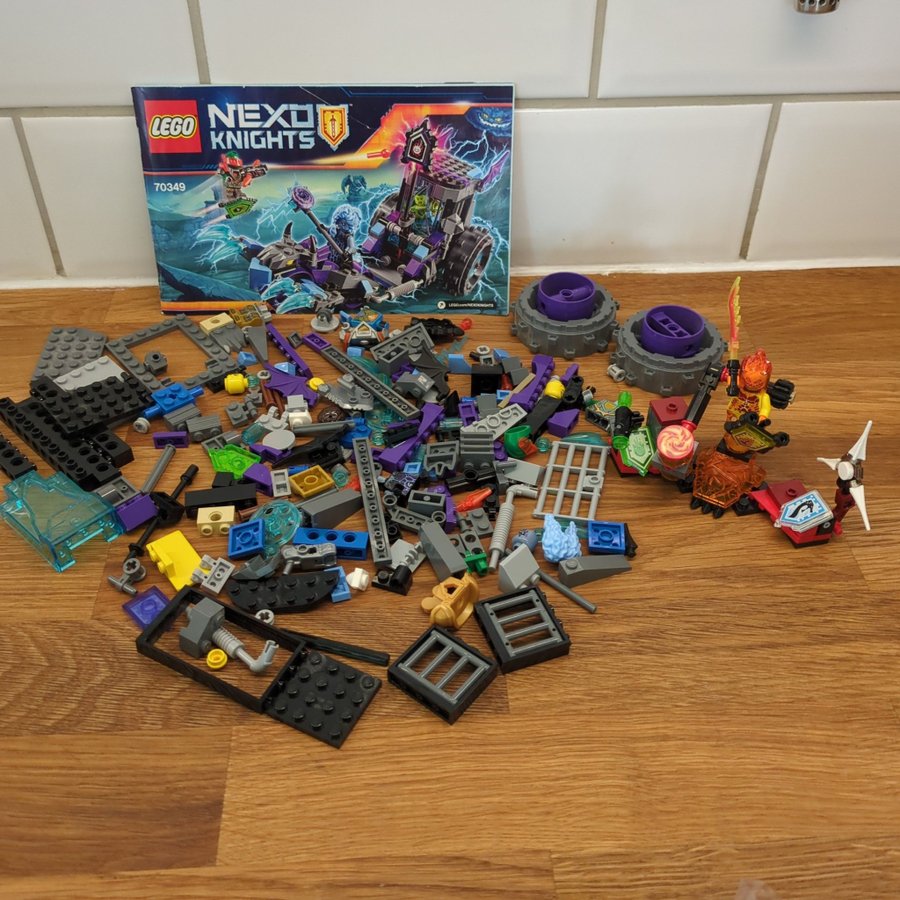 Lego Nexo Knights 70349 Ruinas Vält  70339 Ultimate Flama