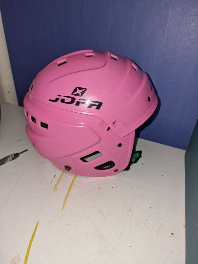 Jofa skridskohjälm storlek 50-58 cm