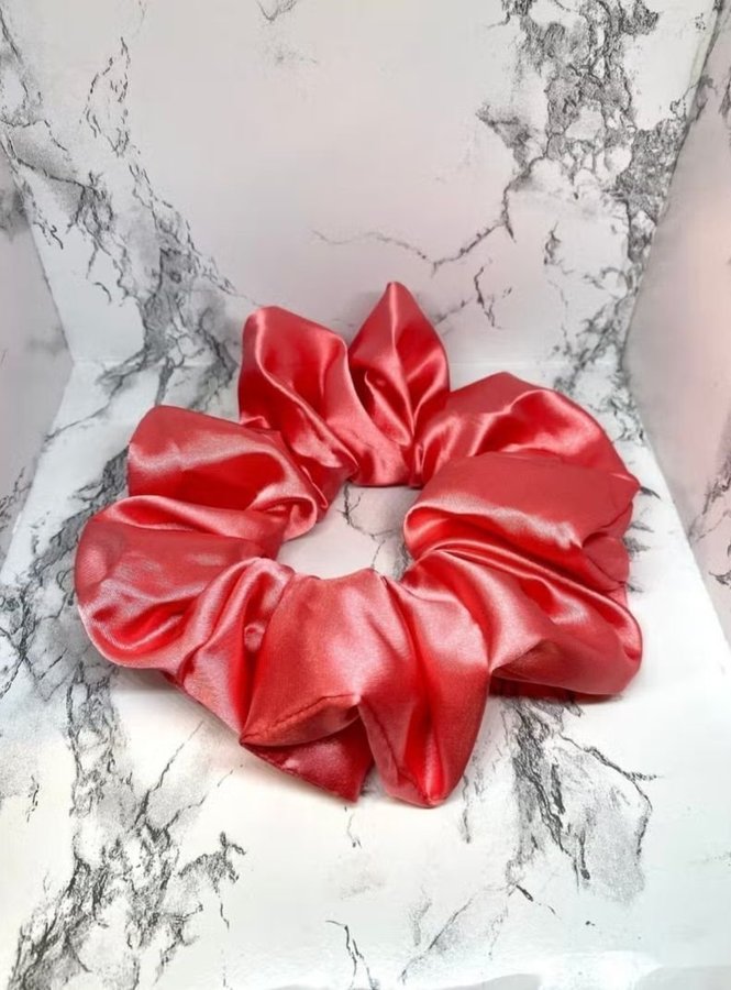 Rosa siden / silke överdimensionerad / XXL Scrunchie Enchanted Scrunch NY