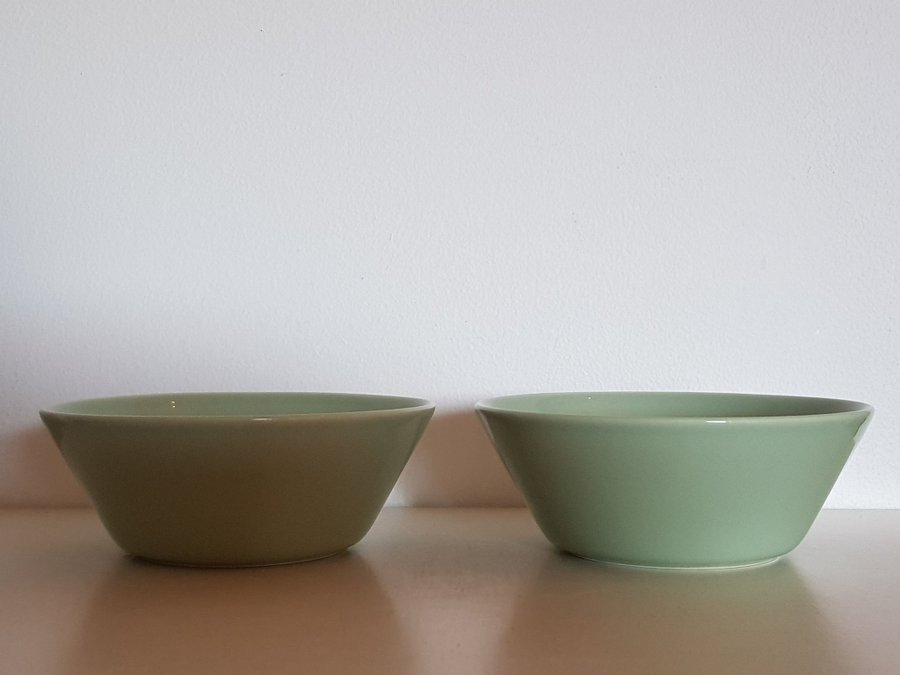 2 st skålar/frukostskålar i serien Teema, Iittala, designade av Kaj Frack