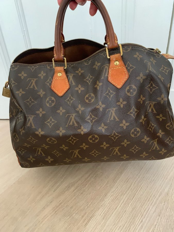 Louis Vuitton väska