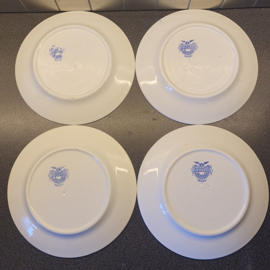 VILLEROY  BOCH "MEISSEN" | 4 st assietter i musselmalet-stil