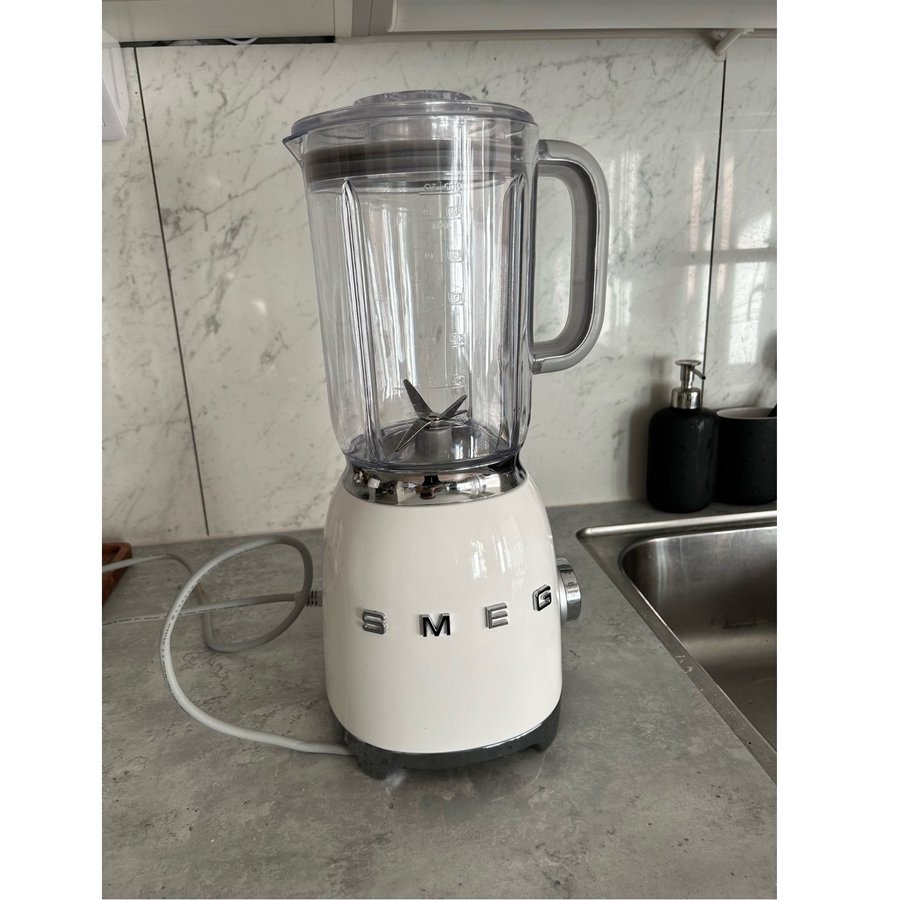 Smeg Blender