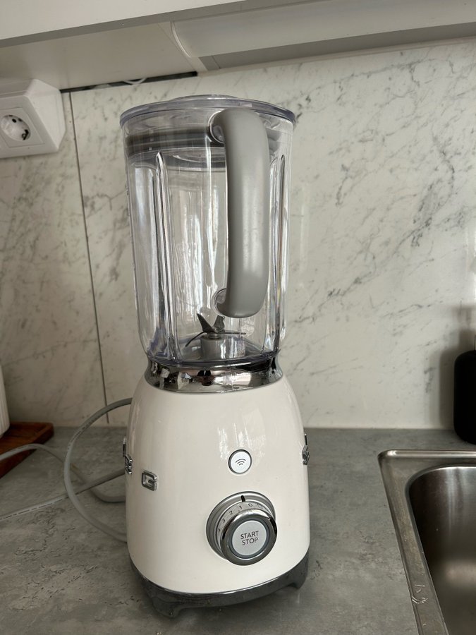 Smeg Blender