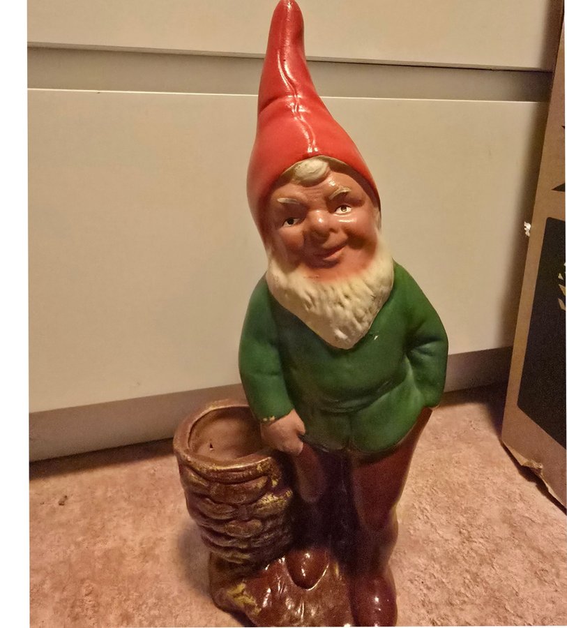 Antik gartenzwerg terrakotta gnome