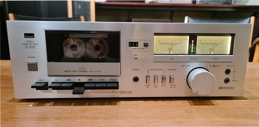 Sansui D-100 Kassettbandspelare renoverad