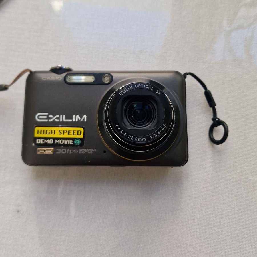 Casio Exilim EX-FC100 kompaktkamera