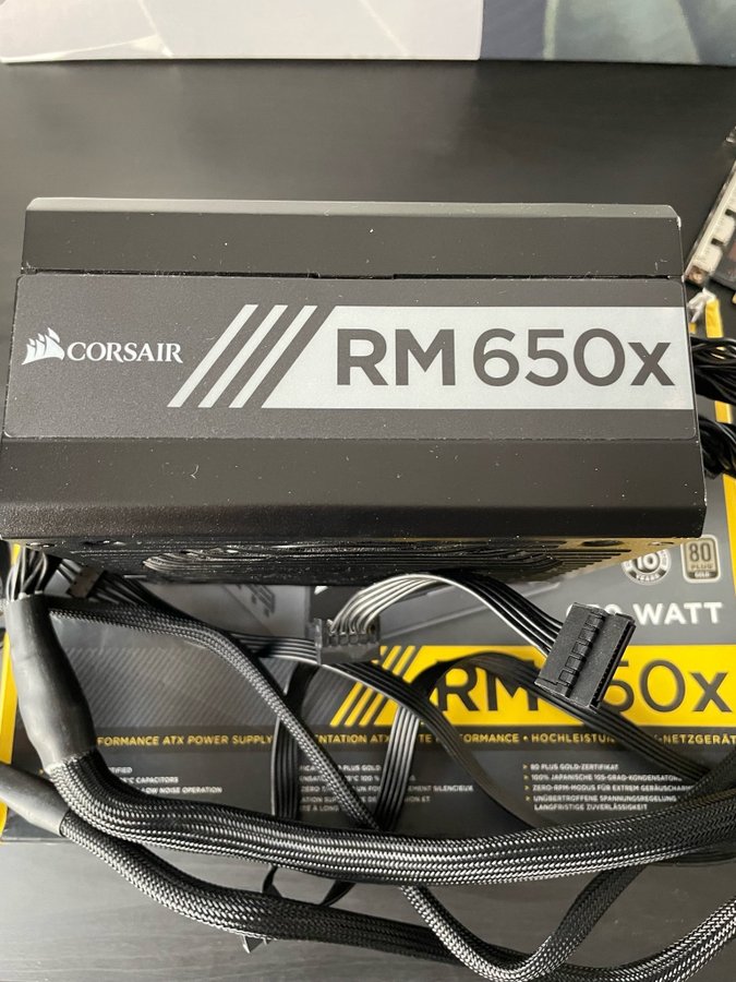 Corsair RM650x