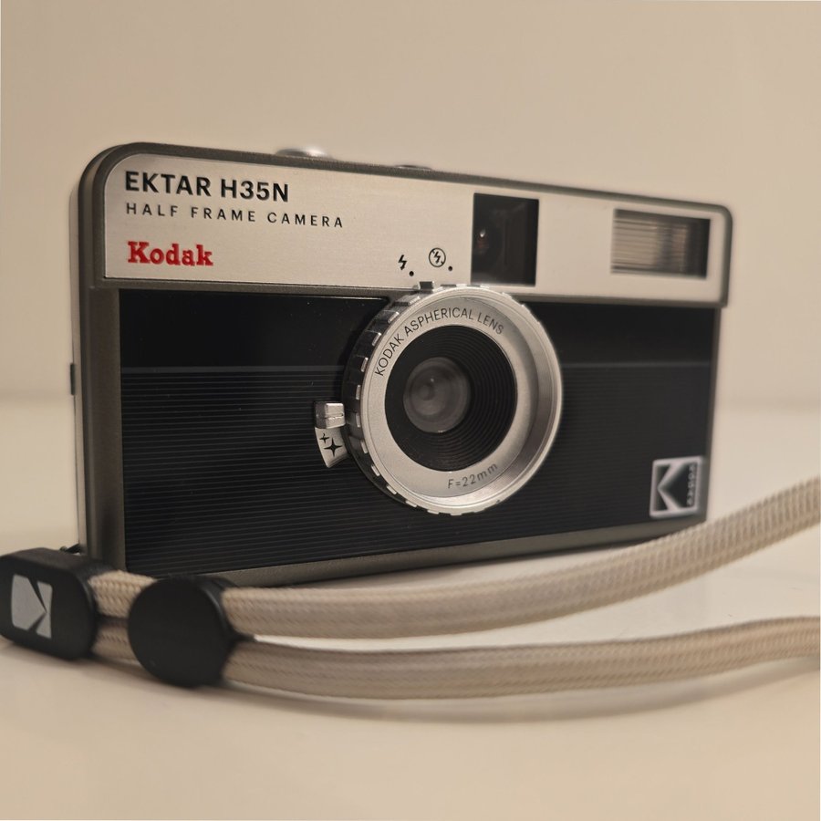 Kodak EKTAR H35N Striped Black Analog Camera