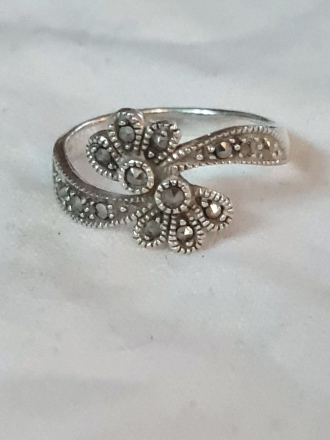 Vintage RING MARKASITER stenar 17,25MM SILVER /925