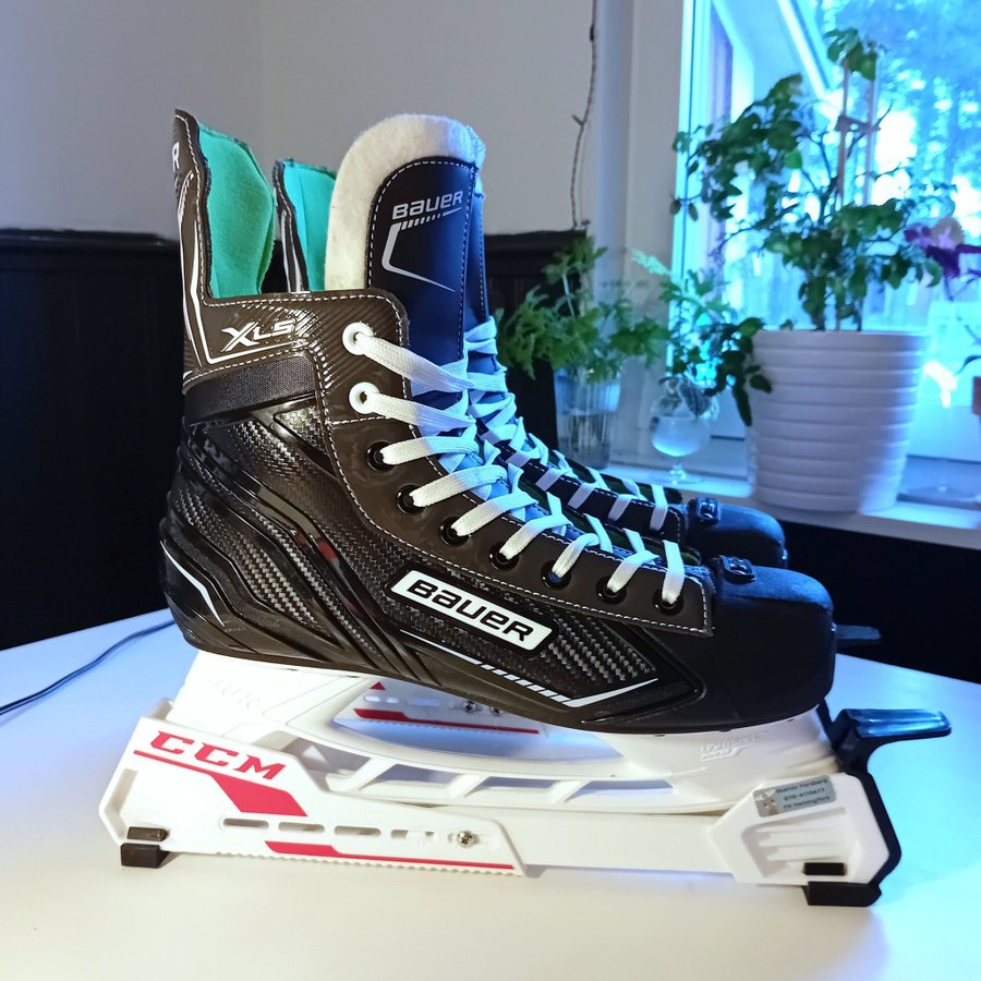 Bauer ishockeyskridskor Storlek 9