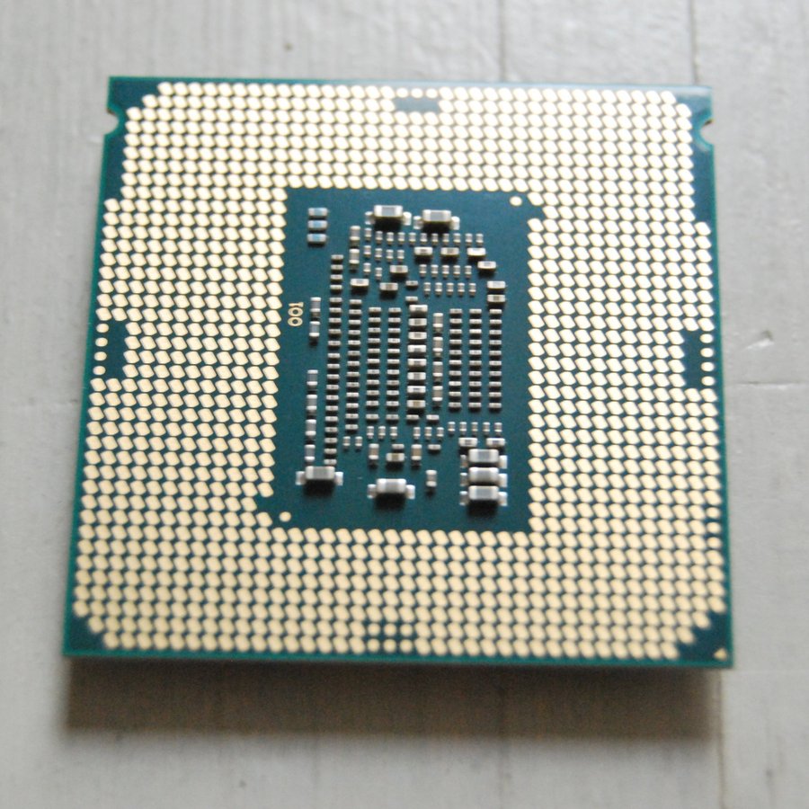 Intel i5-7400 quadcore 3 - 35 GHz