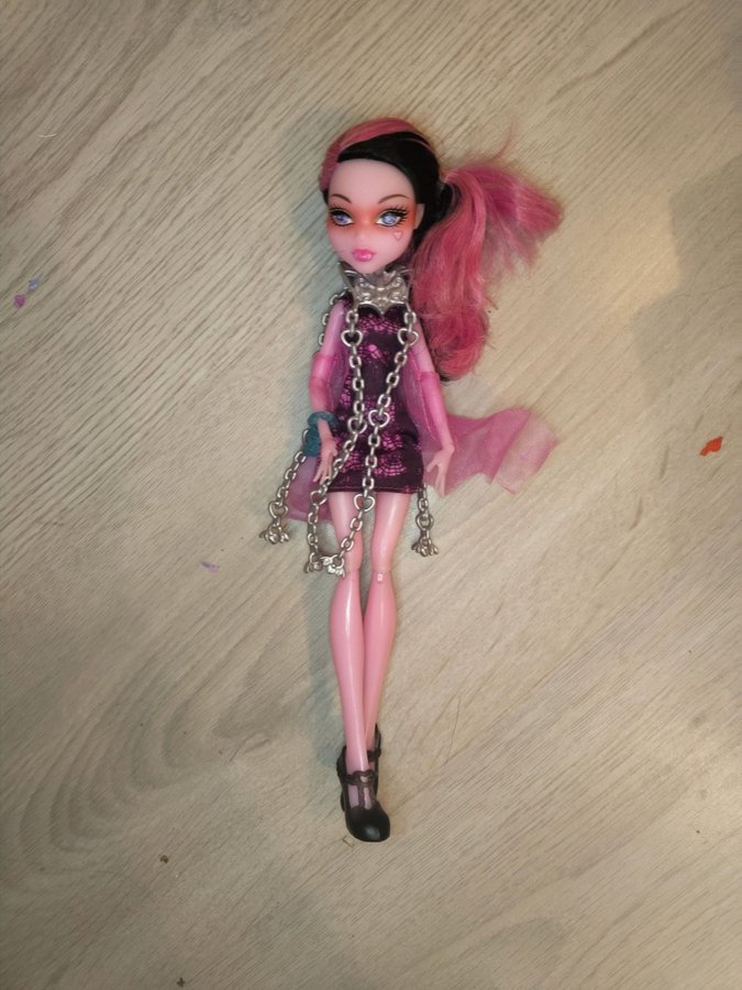 Monster High docka Draculaura