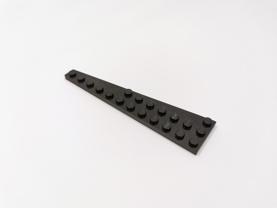 Lego - wedge - vinge - plate - höger - 12x3 - part 47398 - svart