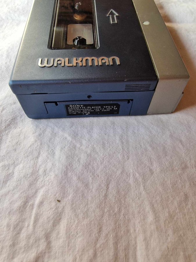 Sony Walkman TPS-L2 kassettbandspelare vintage