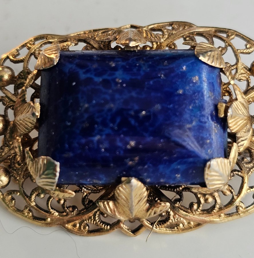 Vintage Brosch med stor lapis sten ?