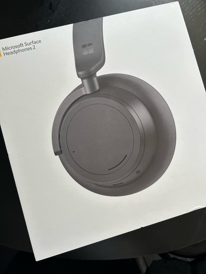 Microsoft Surface Headphones 2