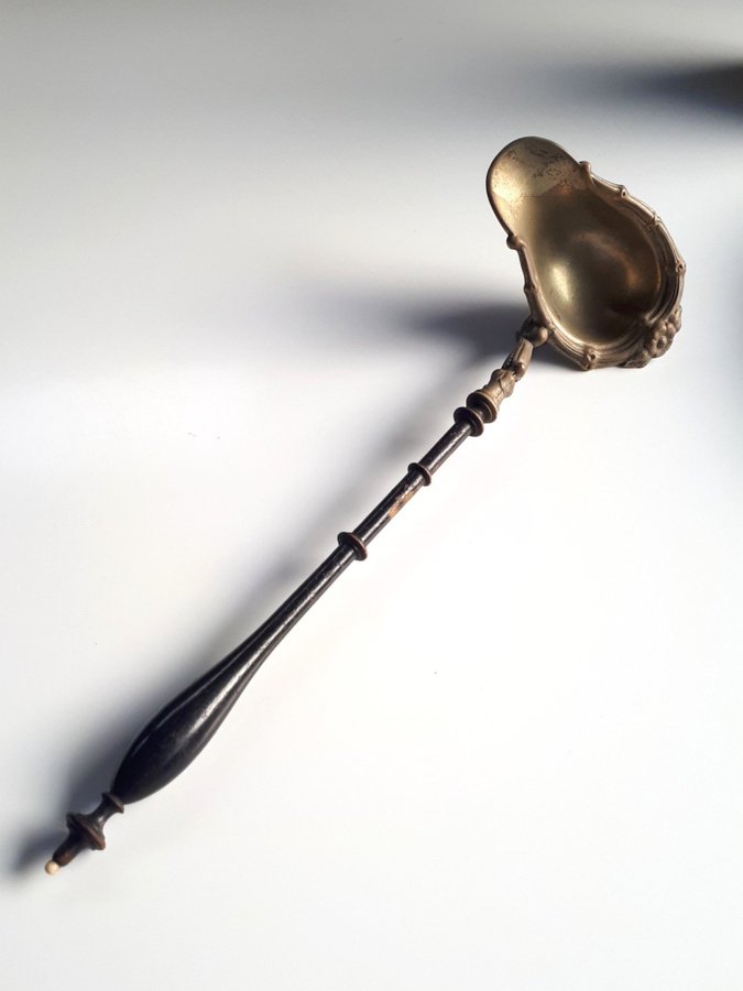 Antique Danish Collectible Pottage Spoon with Wooden Handle. Sked med Trähandtag