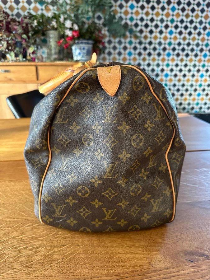 Louis Vuitton Keepall 50 Monogram Canvas