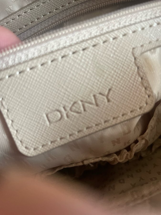 Dkny tote bag