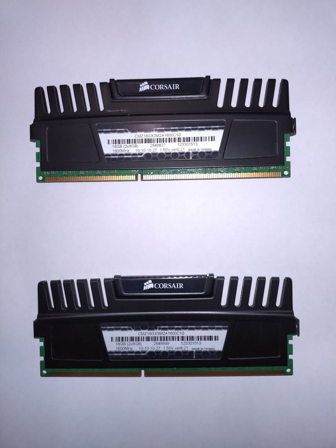 Corsair Vengeance 16GB DDR3 1600MHz