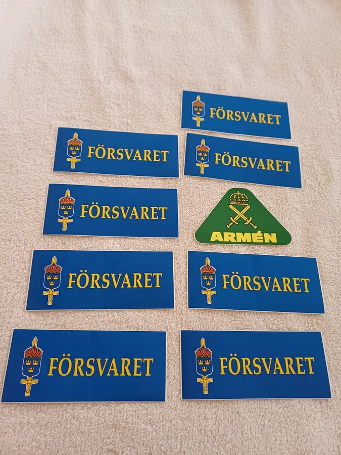 KLISTERMÄRKE 9 styck Försvaret och Armen