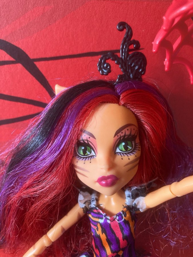 Monster High Toralei Stripes Doll