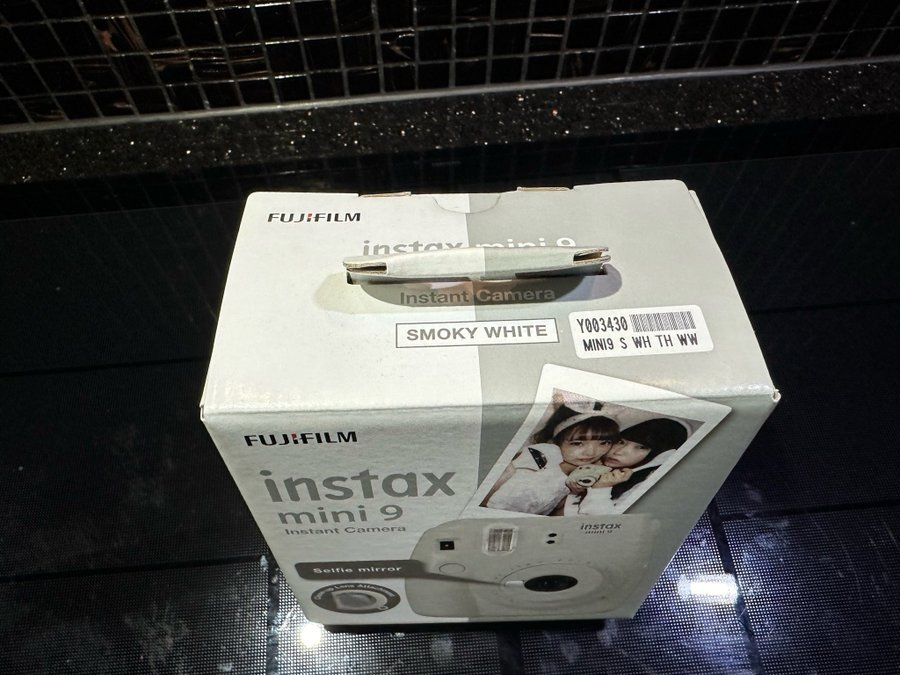 Fujifilm Instax Mini 9 - Smoky White