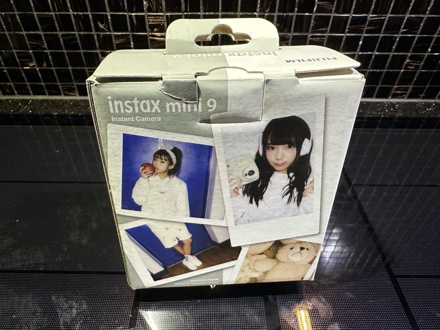 Fujifilm Instax Mini 9 - Smoky White