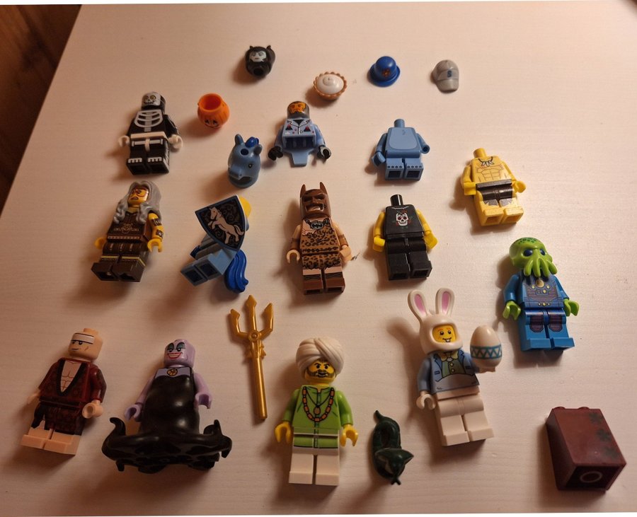 Lego CMF minifigurer, massa delar