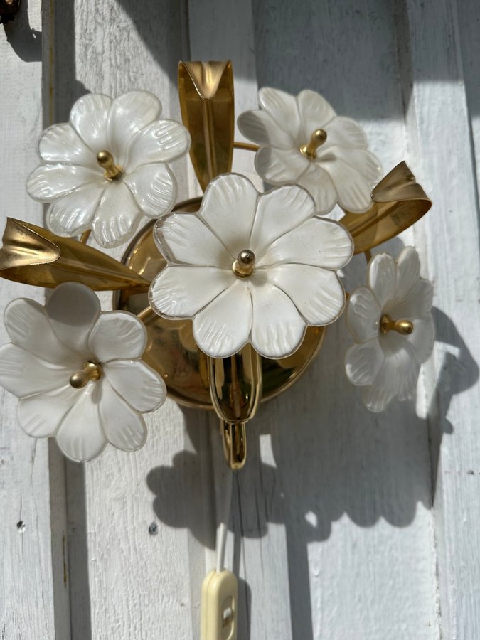 VÄGGLAMPA glas mässing Reijmyre lampa med blommor retro vintage - fint skick