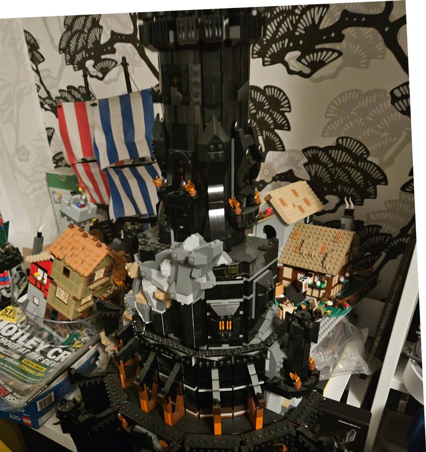 LEGO 10333 Sagan om ringen: Barad-dûr