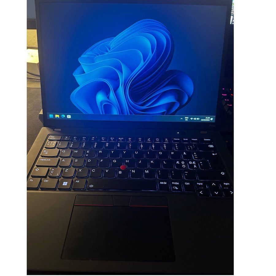 Lenovo ThinkPad 14P 11 måneder gammel