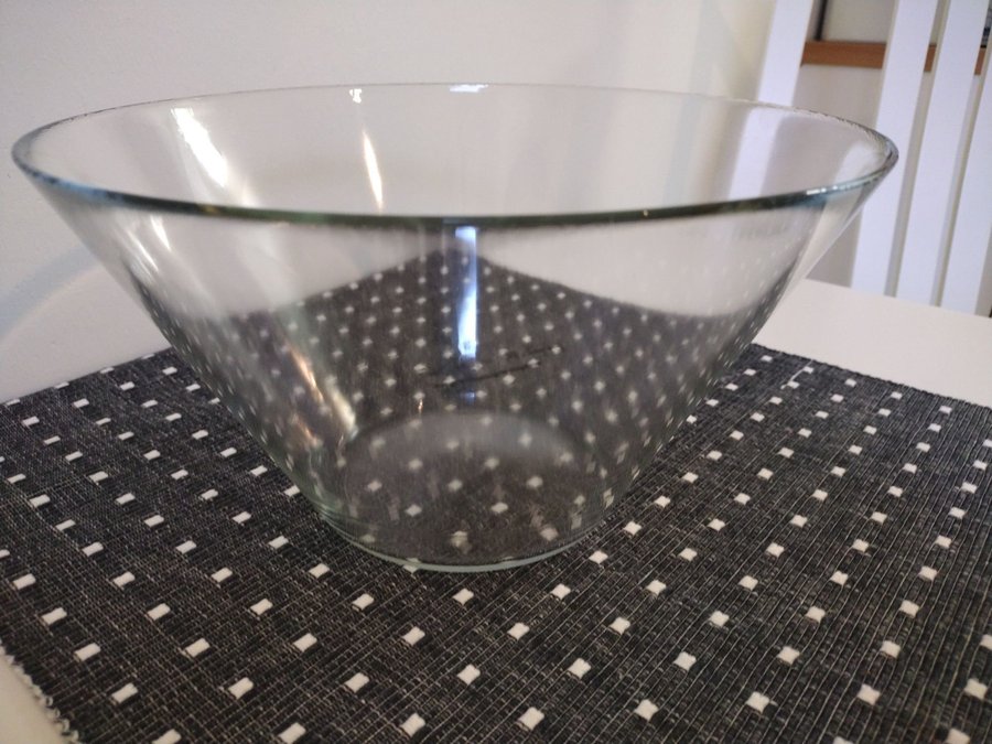 Stor Salladsskål / Bålskål /Glasskål  Design K Hagberg/M Hagberg