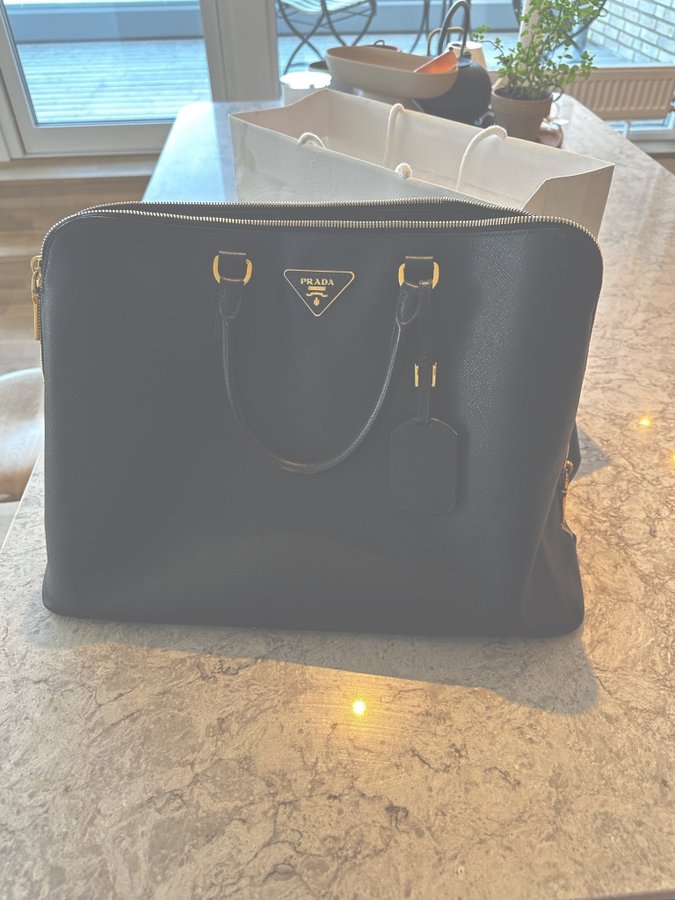 Large Prada Galleria Saffiano leather bag