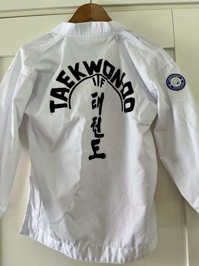 Taekwondo-dräkt ITF Storlek 140