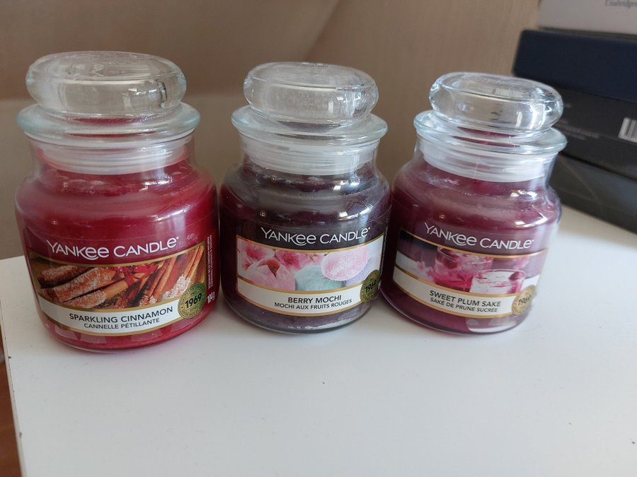 Yankee Candle small jar - 3 st nya - VÄRDE CA 540 KR