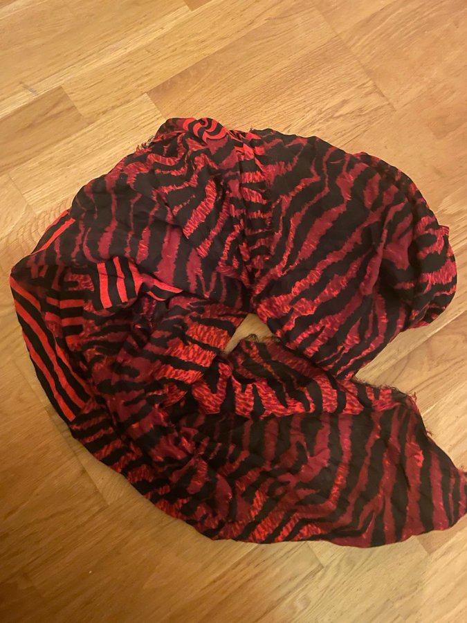 HM x Kenzo Röd Printed Sjal Scarf storlek ONE SIZE