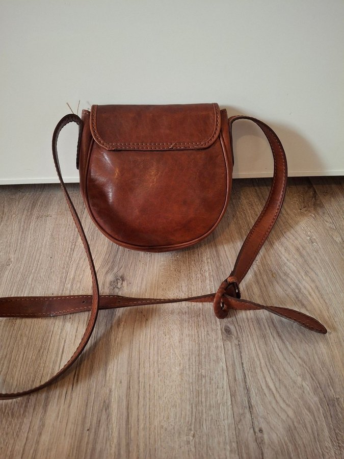 The Bridge Italy brun äkta skinn crossbody väska