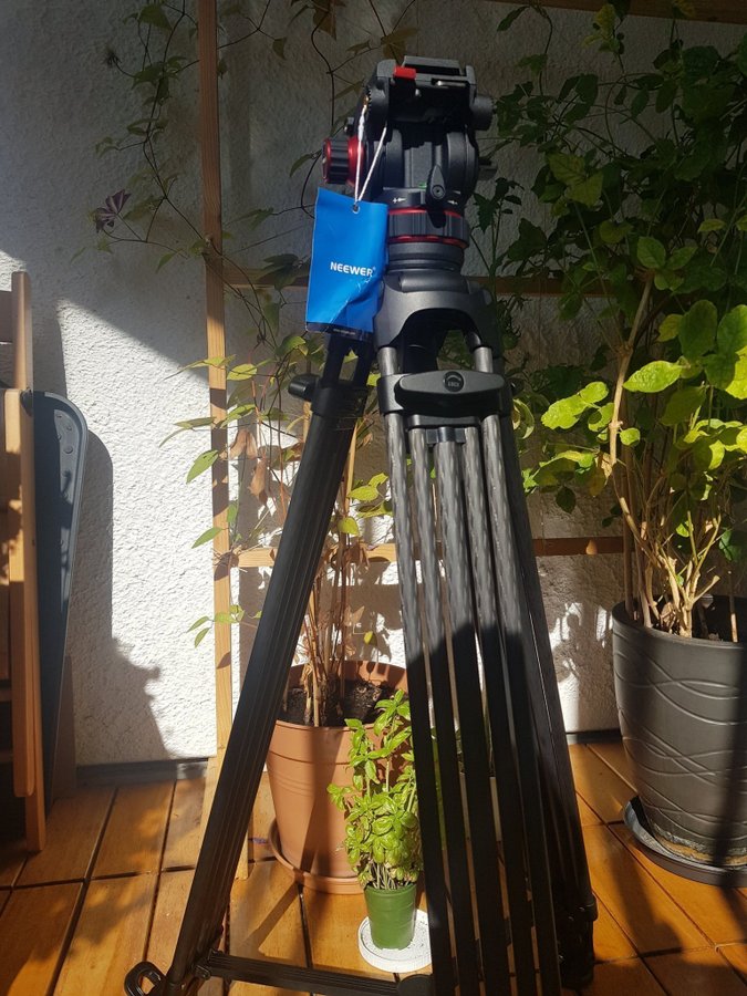 HELT NY  OANVÄND - Kolfiber Kamerastativ / Stativ / Tripod DSLR Kamera  Video