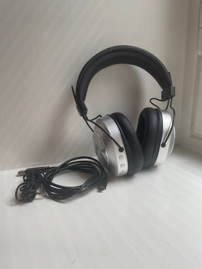 Pioneer SE-MS7BT(S) Wireless trådlösa Around / Over-ear Headset hörlurar nyskick