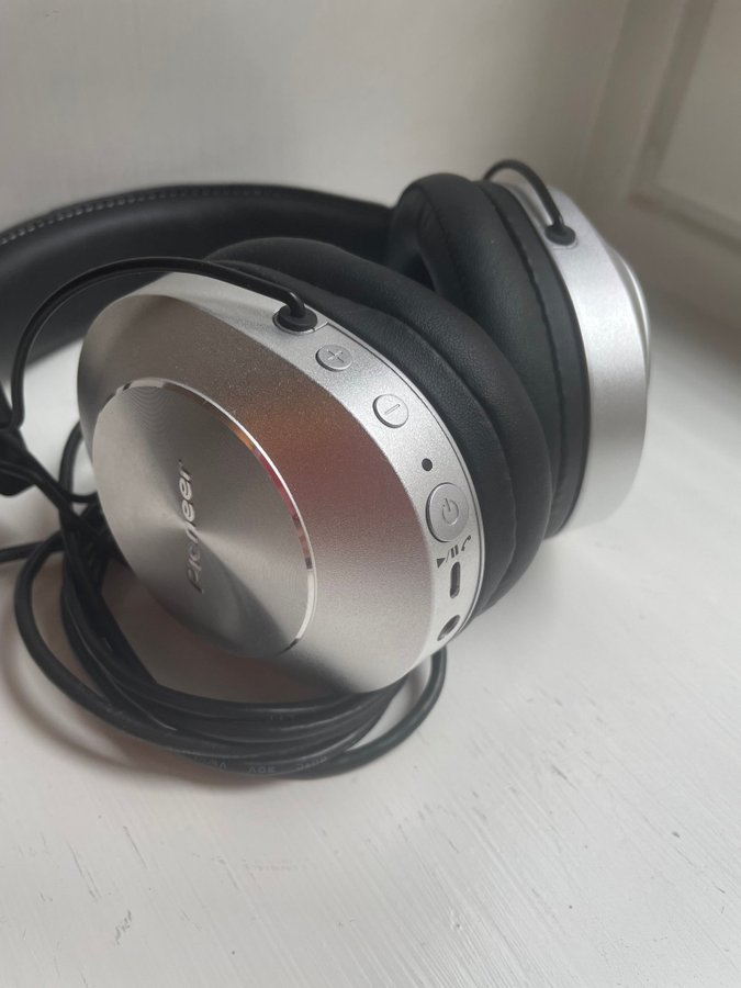 Pioneer SE-MS7BT(S) Wireless trådlösa Around / Over-ear Headset hörlurar nyskick