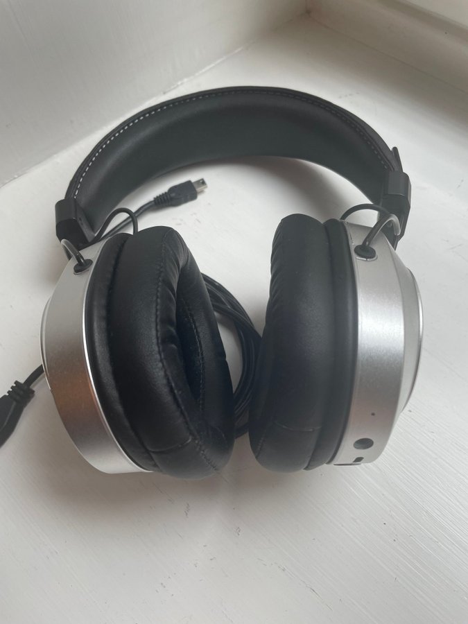 Pioneer SE-MS7BT(S) Wireless trådlösa Around / Over-ear Headset hörlurar nyskick