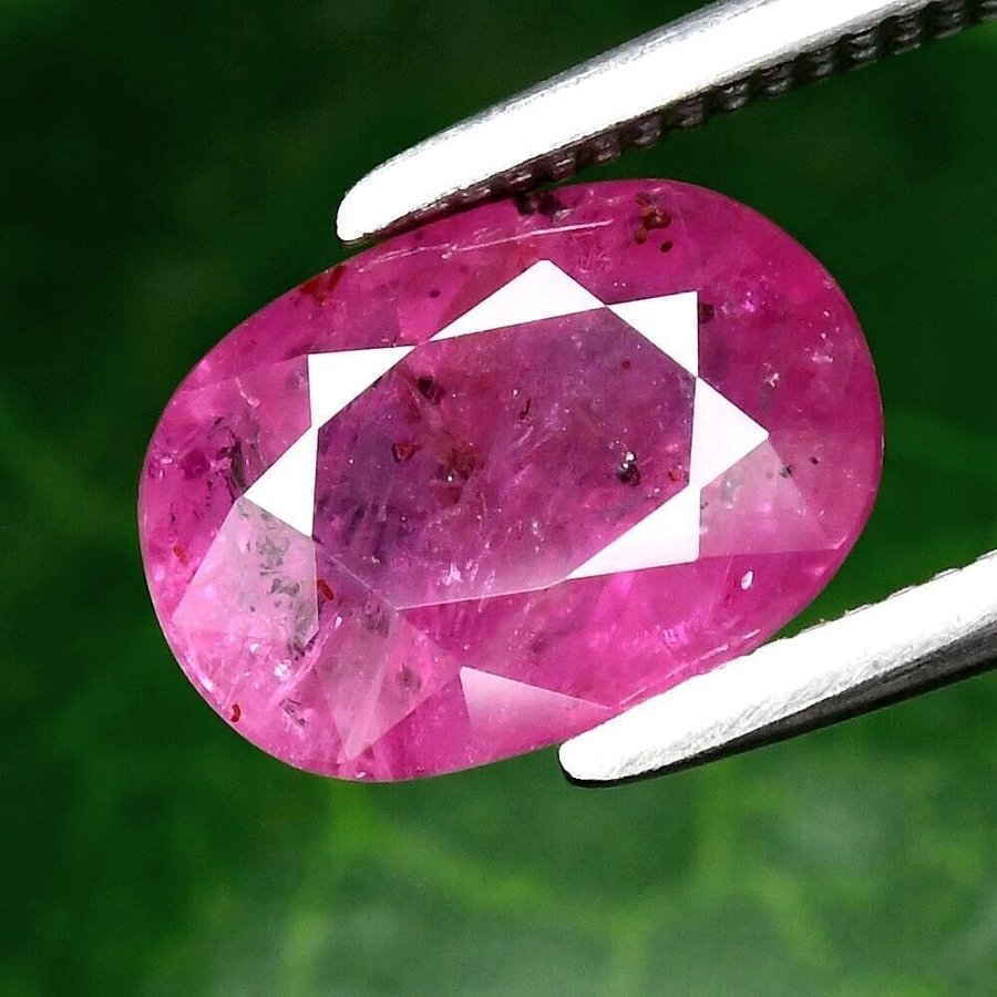 Ruby 1,63 ct.