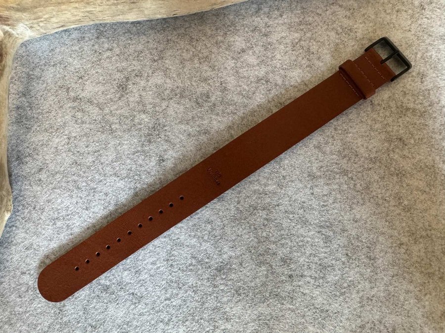 TID Watches Svart Läderrem NATO-strap i Äkta Kalvläder 21 mm - Brunt